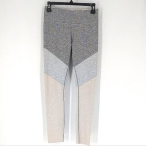 Outdoor Voices Leggings Size Small Great Condition !!!